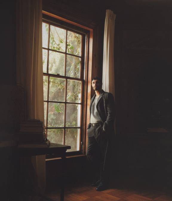 Tess Ayano, Family Style, Riz Ahmed