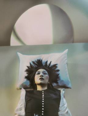 Modern Weekly China / Sakura Ando