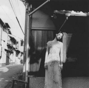 Modern Weekly / Dior