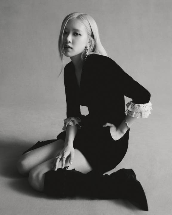 Tess Ayano, Mastermind, Rosé